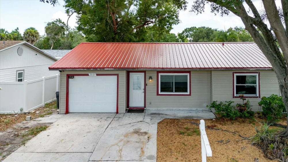 2009 PEPPERTREE COURT Oldsmar, FL 34677