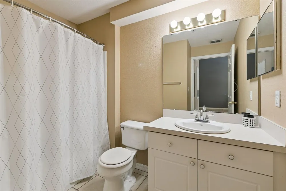 145 RESERVE CIRCLE #205 Oviedo, FL 32765