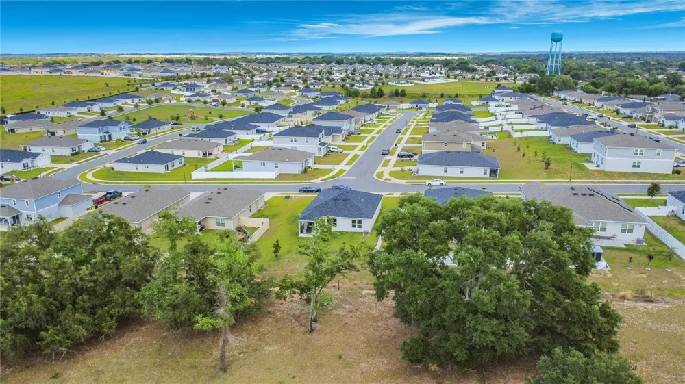 1507 GERANIUM DRIVE Mascotte, FL 34753