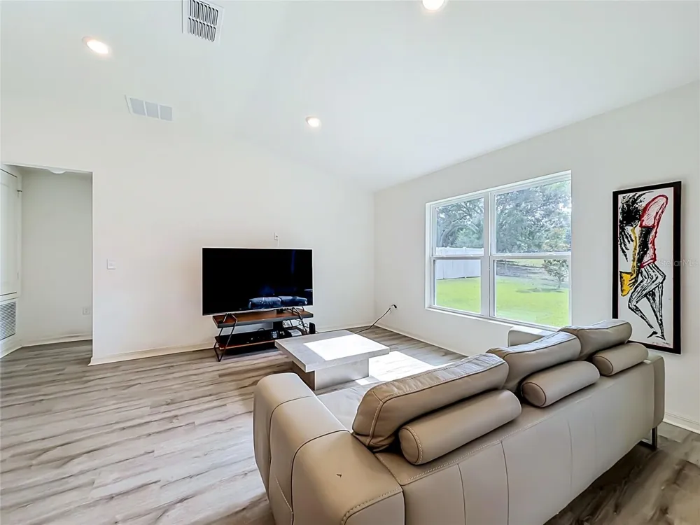 1507 GERANIUM DRIVE Mascotte, FL 34753