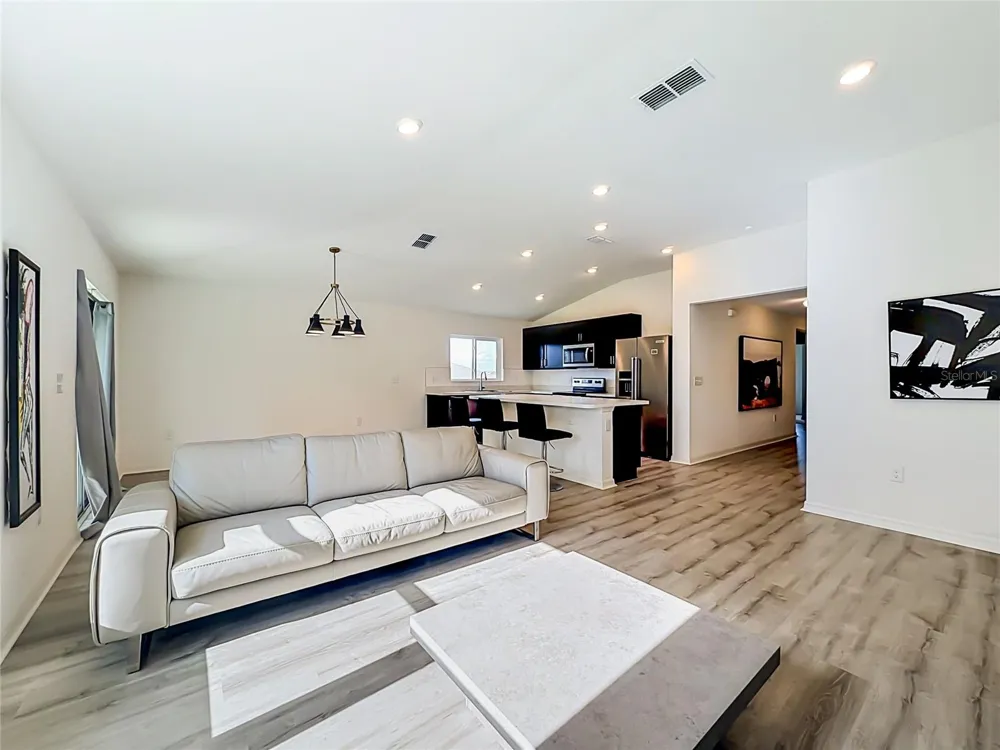 1507 GERANIUM DRIVE Mascotte, FL 34753