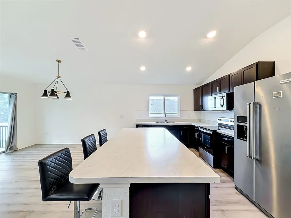 1507 GERANIUM DRIVE Mascotte, FL 34753