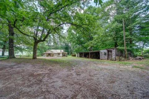 261 Steve Tate Highway