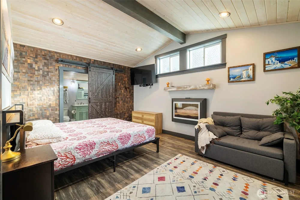1220 S forrest Street Westport, WA 98595