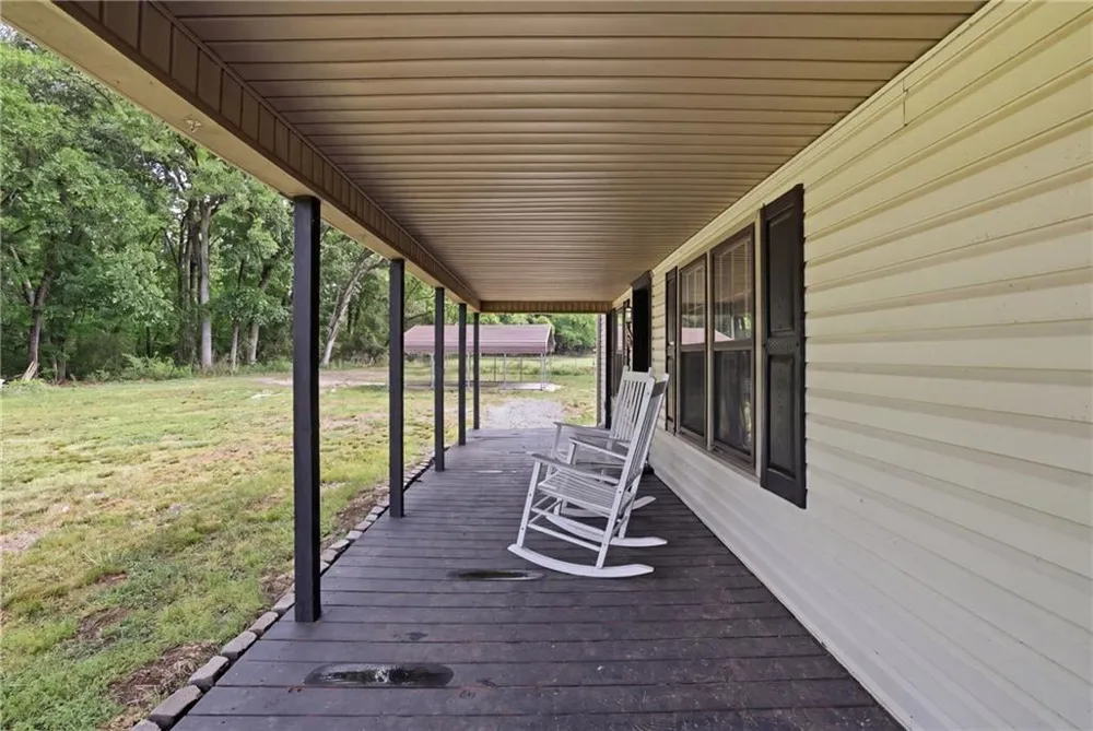 5525 Sandy Cross Road Carnesville, GA 30521