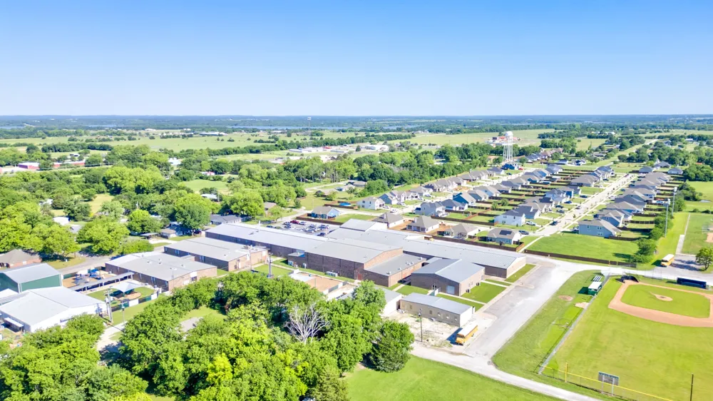 600 Kyle Drive Tioga, TX 76271