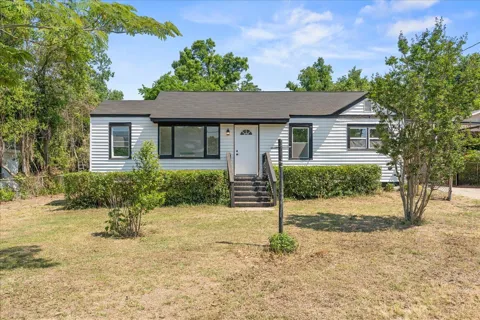 118 Sanders Drive