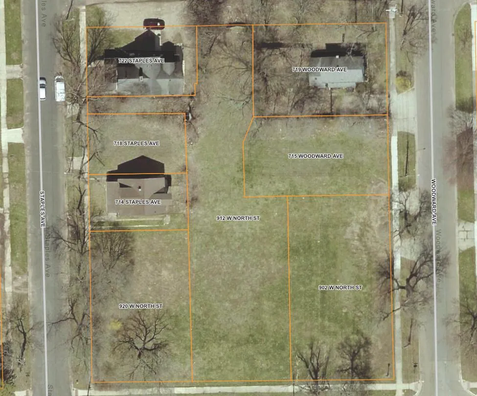 912 W North Street Kalamazoo, MI 49007