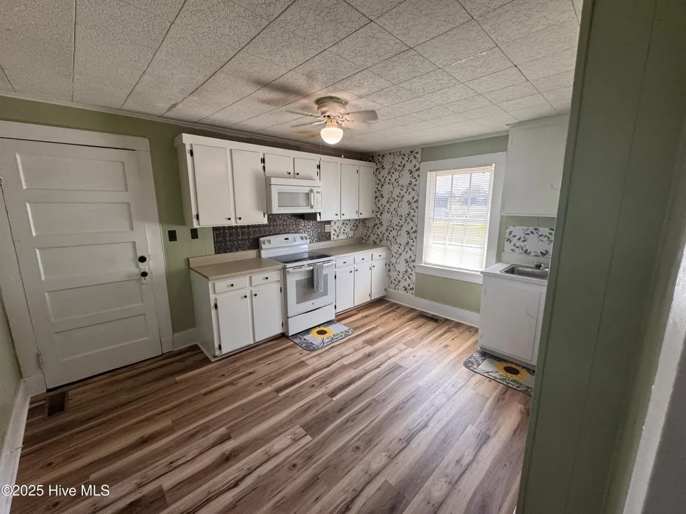 107 S Mccaskey Road Williamston, NC 27892