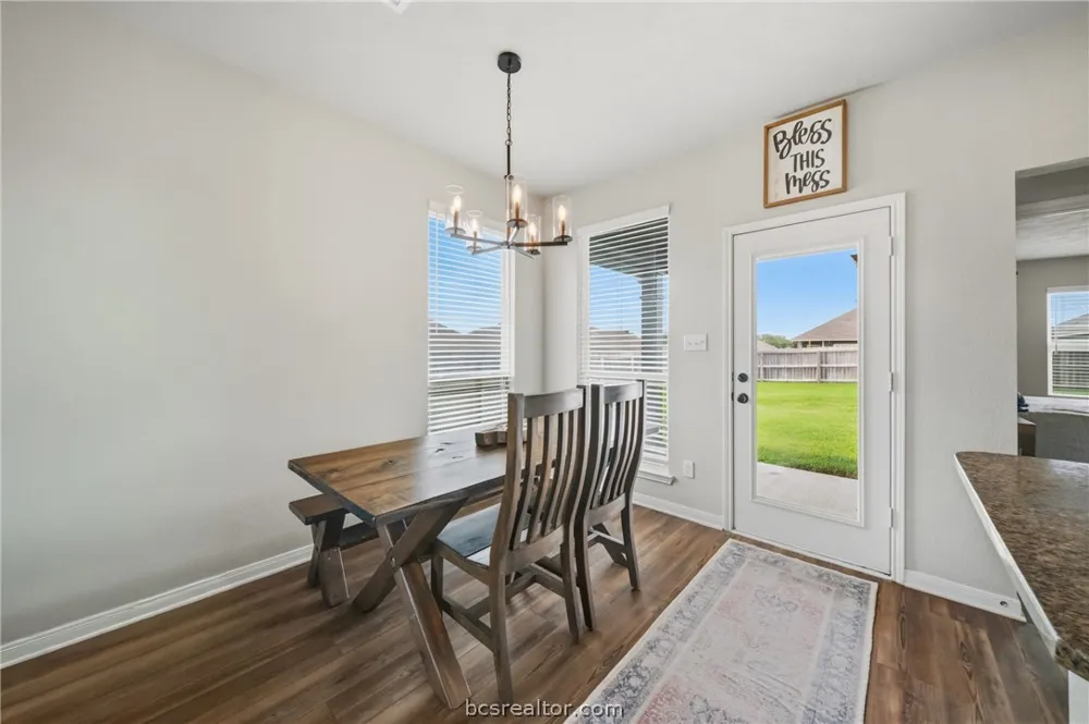 203 36th Ridge Caldwell, TX 77836