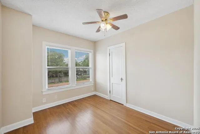 707 PINE ST San Antonio, TX 78202