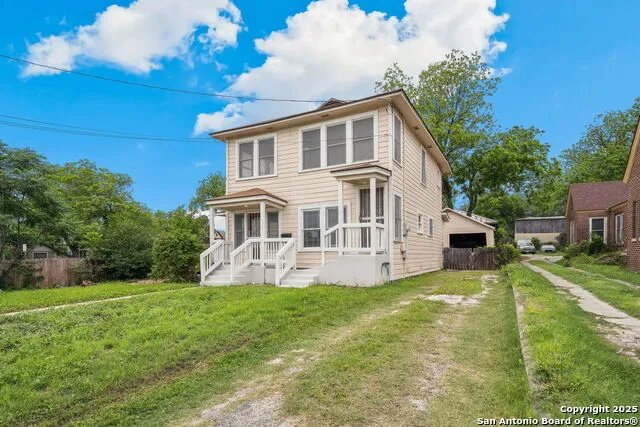 707 PINE ST San Antonio, TX 78202