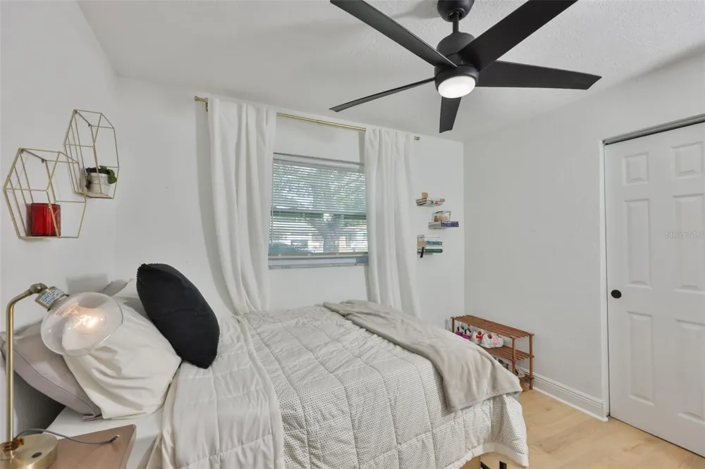 8391 59TH LANE Pinellas Park, FL 33781