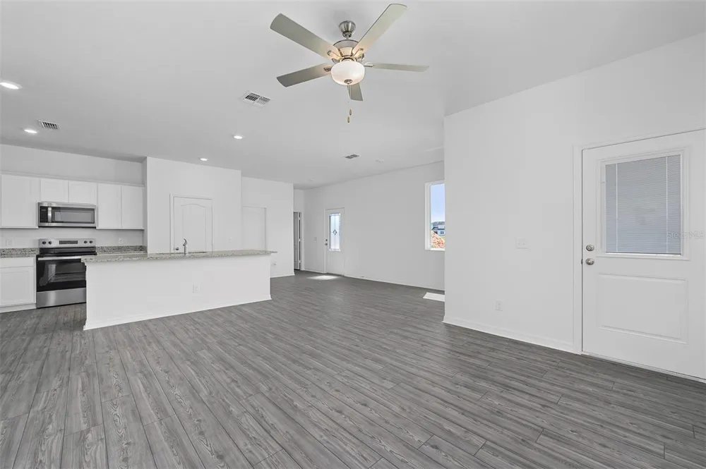 575 BAY LEAF DRIVE Poinciana, FL 34759