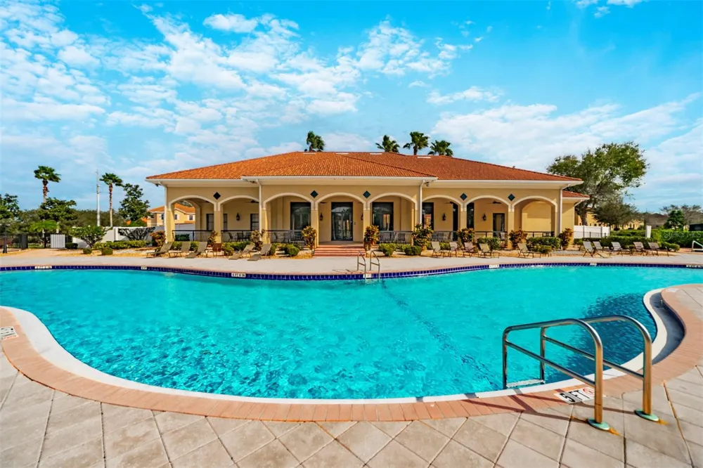 575 BAY LEAF DRIVE Poinciana, FL 34759