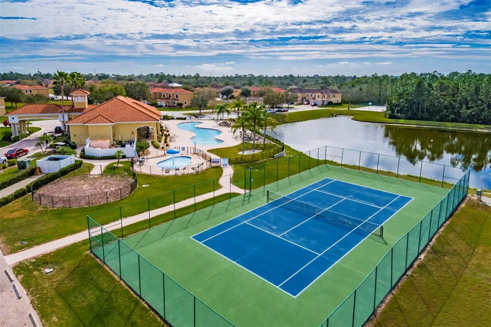 575 BAY LEAF DRIVE Poinciana, FL 34759
