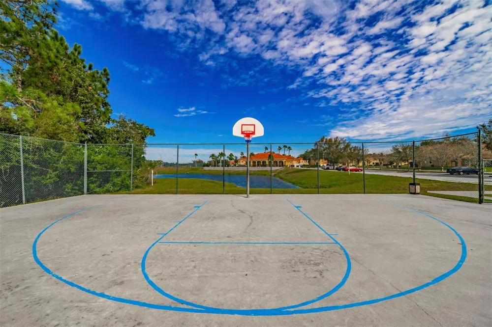 575 BAY LEAF DRIVE Poinciana, FL 34759