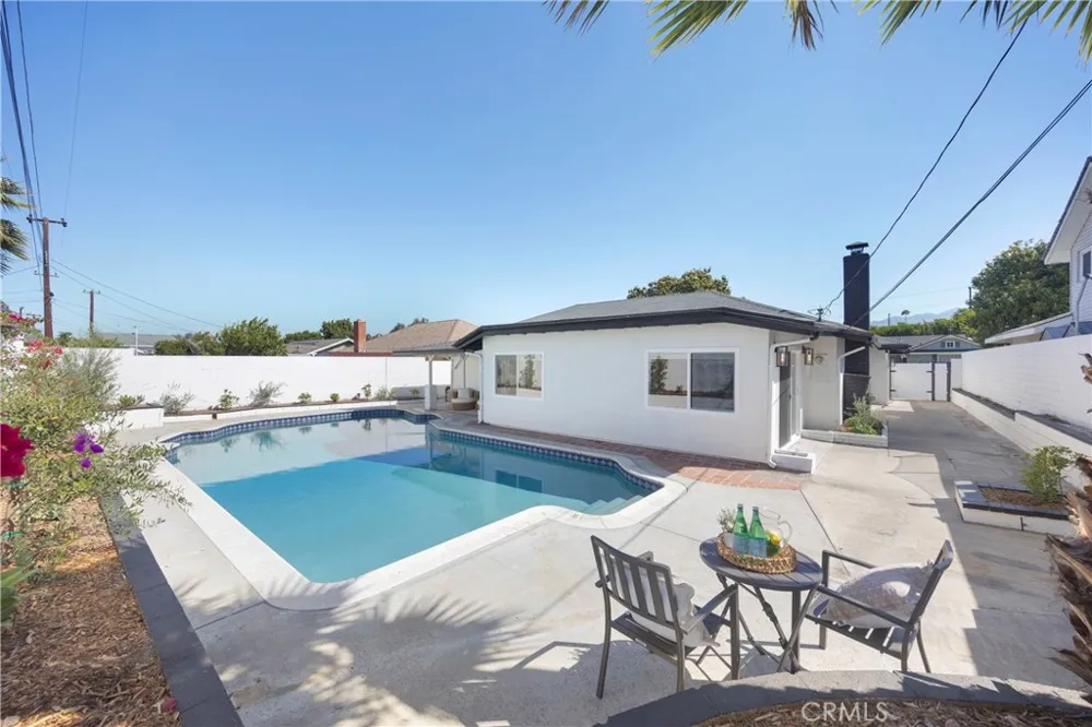 24812 Calle El Toro Grande Lake Forest, CA 92630
