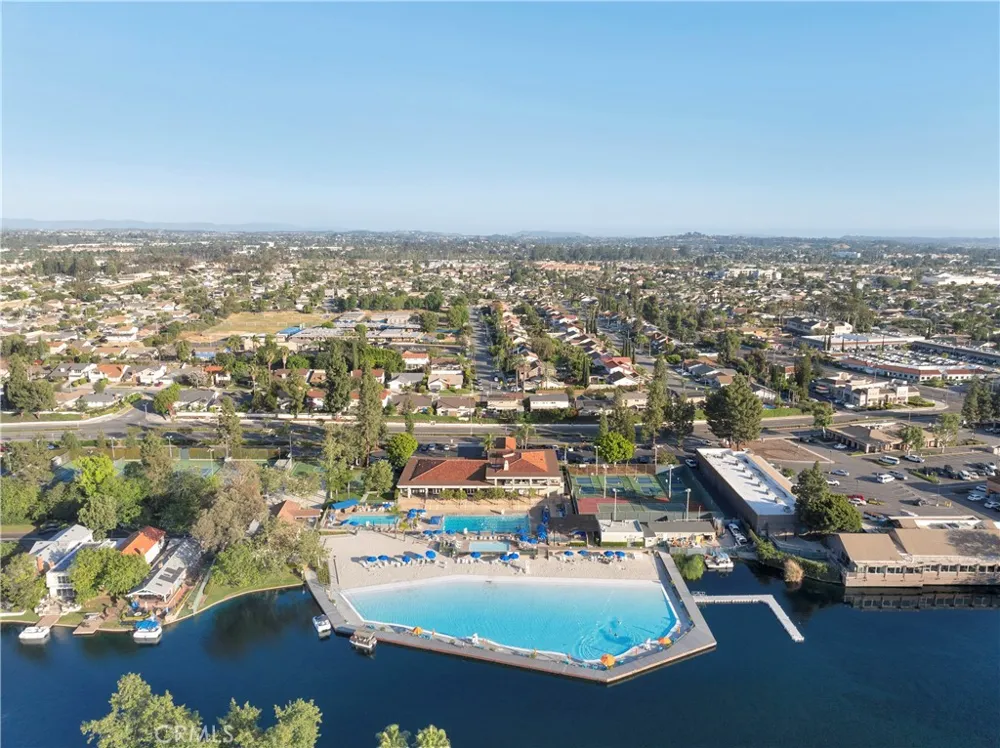 24812 Calle El Toro Grande Lake Forest, CA 92630