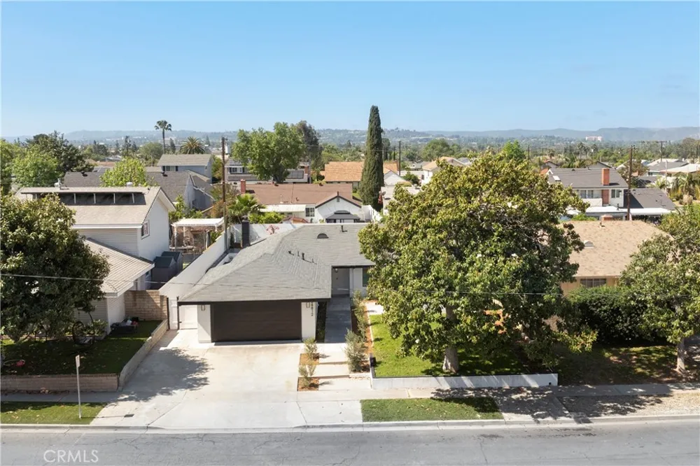 24812 Calle El Toro Grande Lake Forest, CA 92630