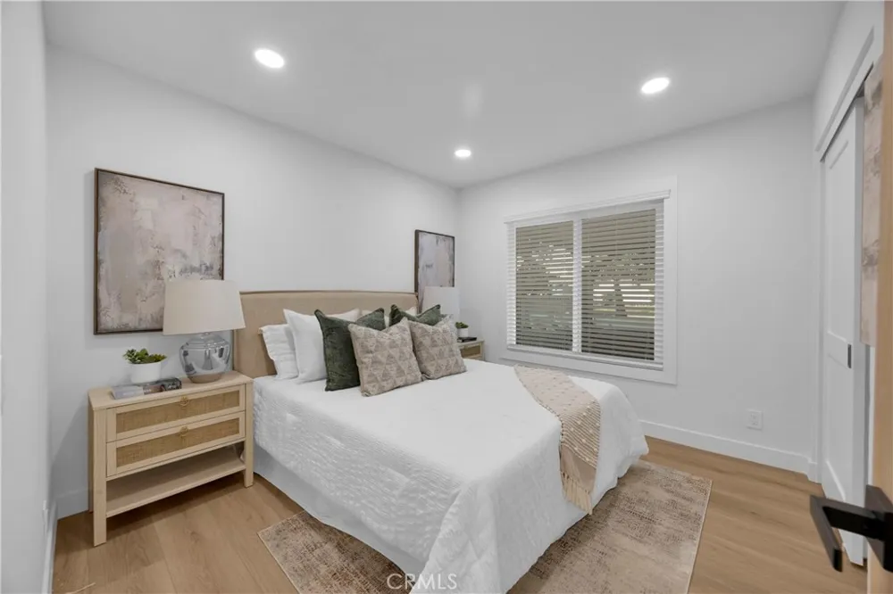 24812 Calle El Toro Grande Lake Forest, CA 92630