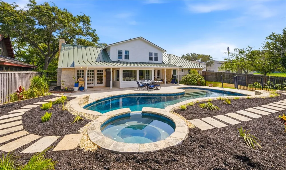 165 Kush Lane Corpus Christi, TX 78404