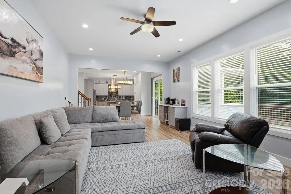 4950 Surfwood Drive Sherrills Ford, NC 28673