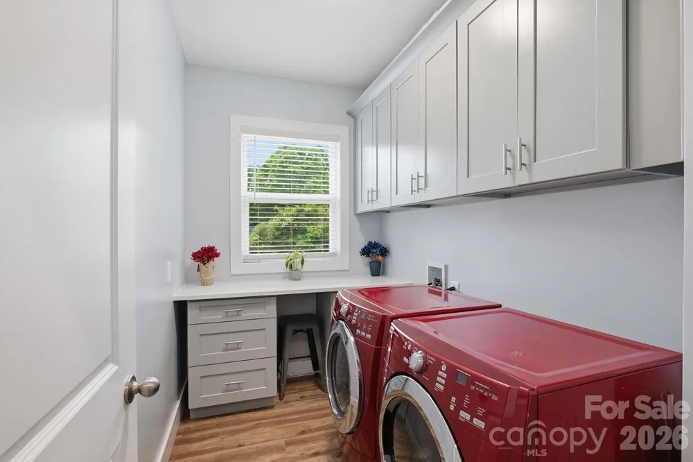 4950 Surfwood Drive Sherrills Ford, NC 28673