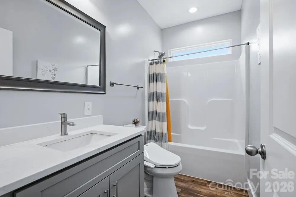 4950 Surfwood Drive Sherrills Ford, NC 28673