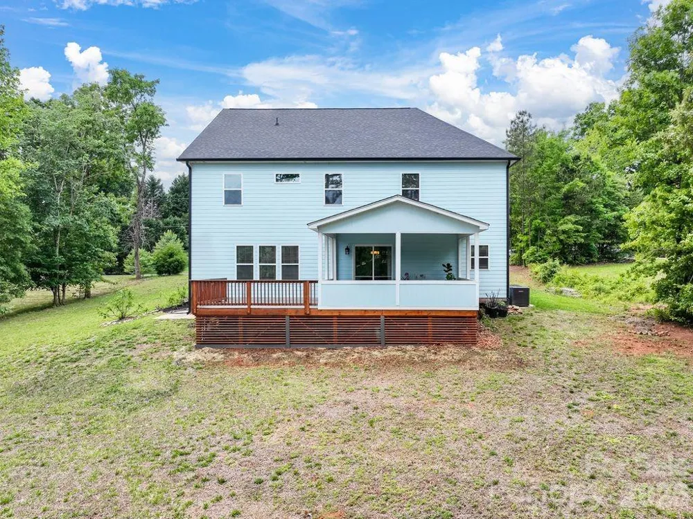 4950 Surfwood Drive Sherrills Ford, NC 28673