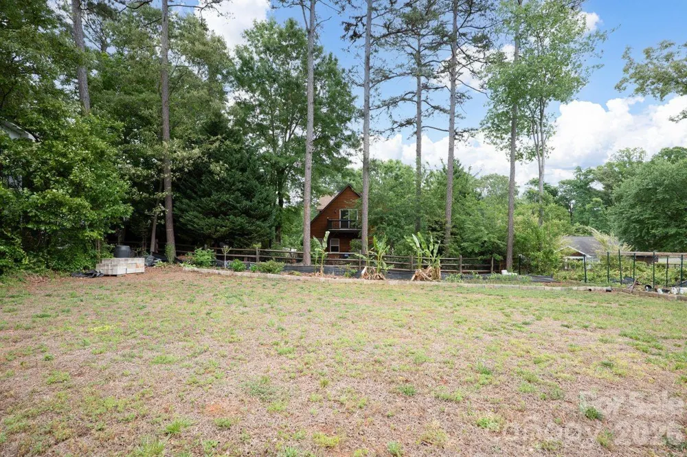 4950 Surfwood Drive Sherrills Ford, NC 28673