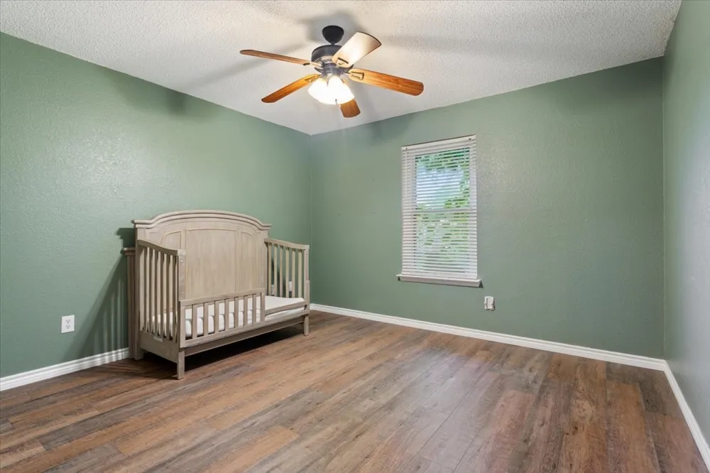 1004 Tillamook Street Hewitt, TX 76643