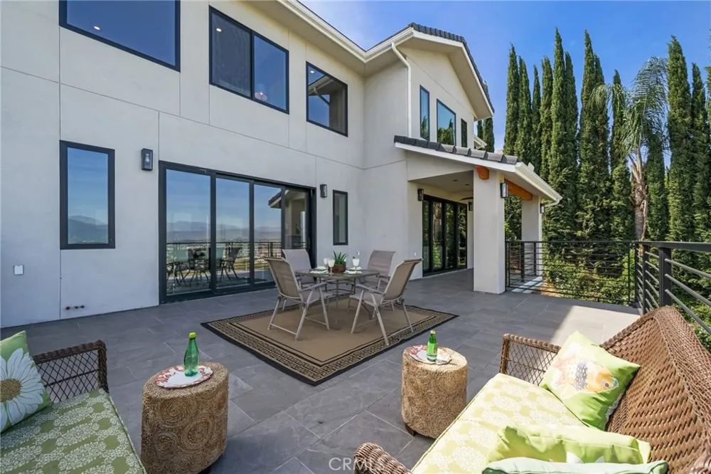2380 Scenic Ridge Chino Hills, CA 91709