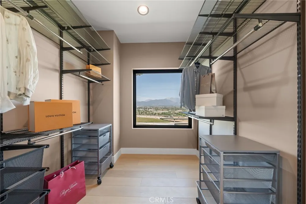 2380 Scenic Ridge Chino Hills, CA 91709