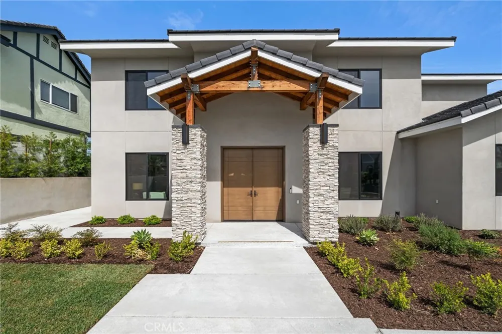 2380 Scenic Ridge Chino Hills, CA 91709
