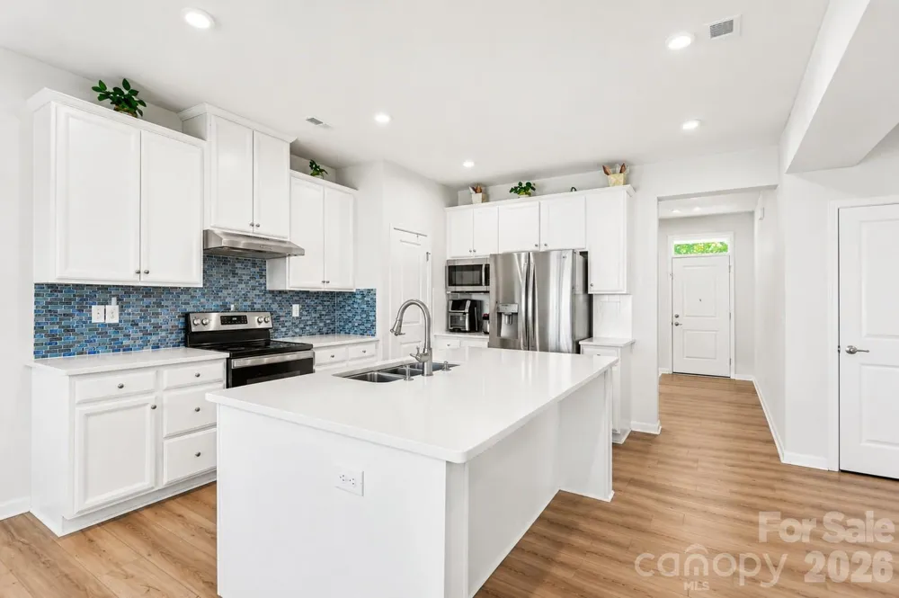 3243 Streamside Drive Davidson, NC 28036