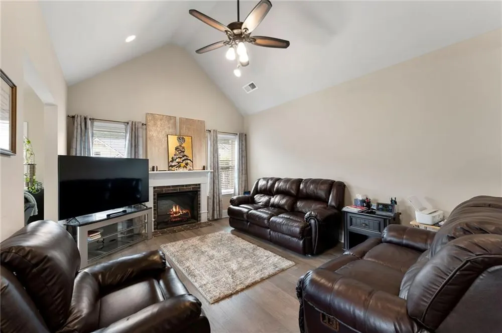 6 William Drive NE #47 White, GA 30184
