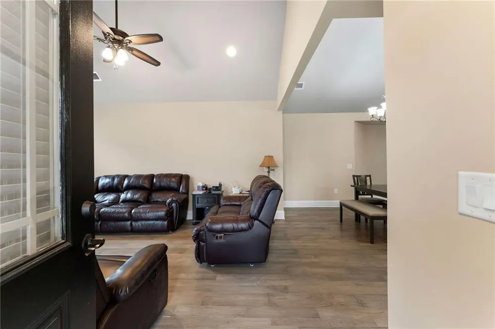 6 William Drive NE #47 White, GA 30184