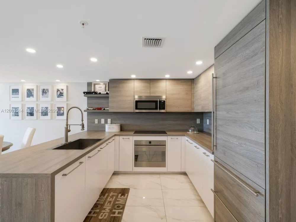 400 Sunny Isles Blvd #1416 Sunny Isles Beach, FL 33160