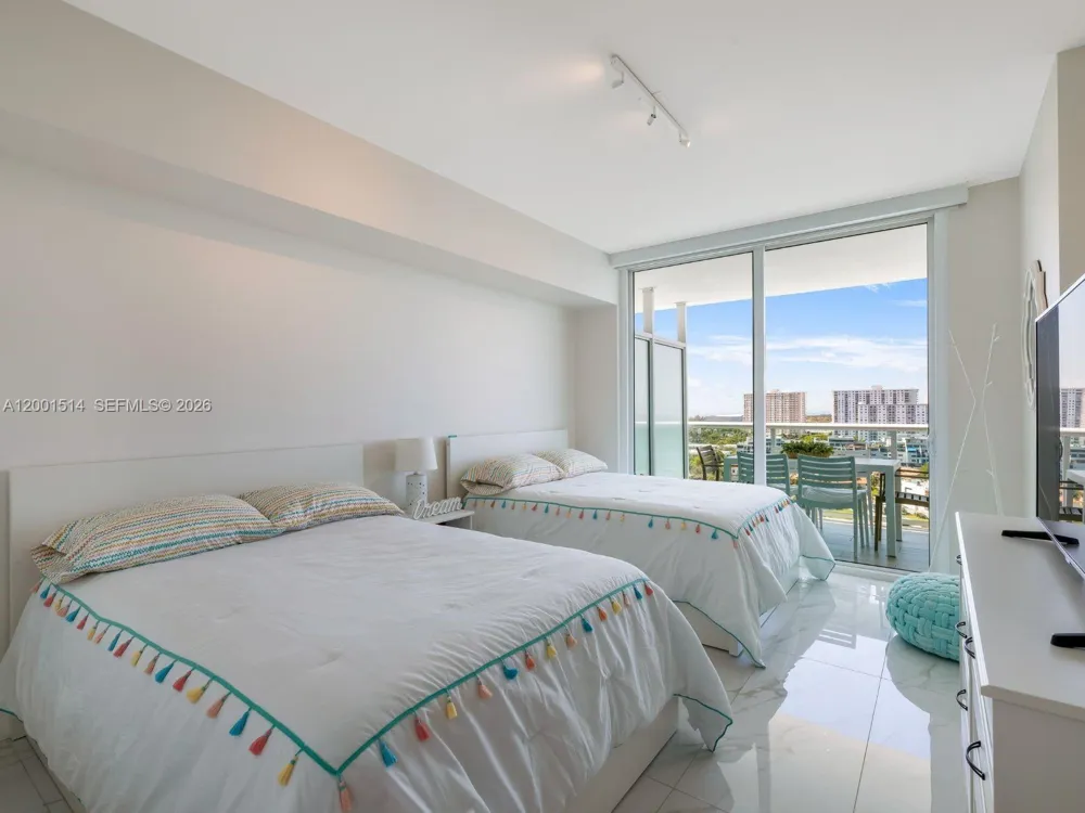 400 Sunny Isles Blvd #1416 Sunny Isles Beach, FL 33160