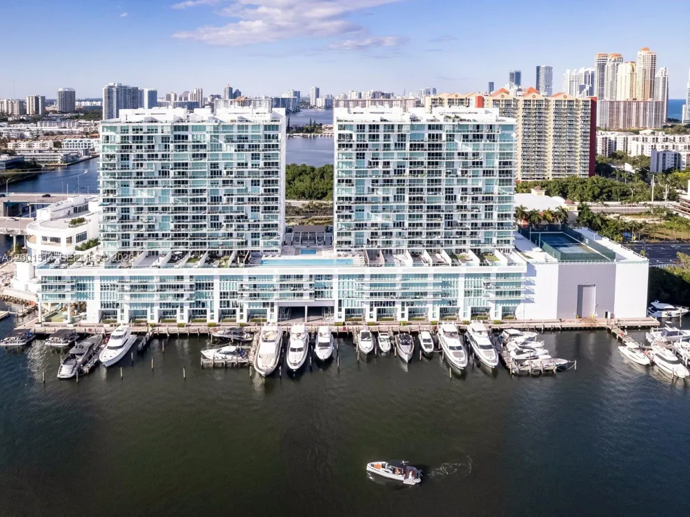 400 Sunny Isles Blvd #1416 Sunny Isles Beach, FL 33160