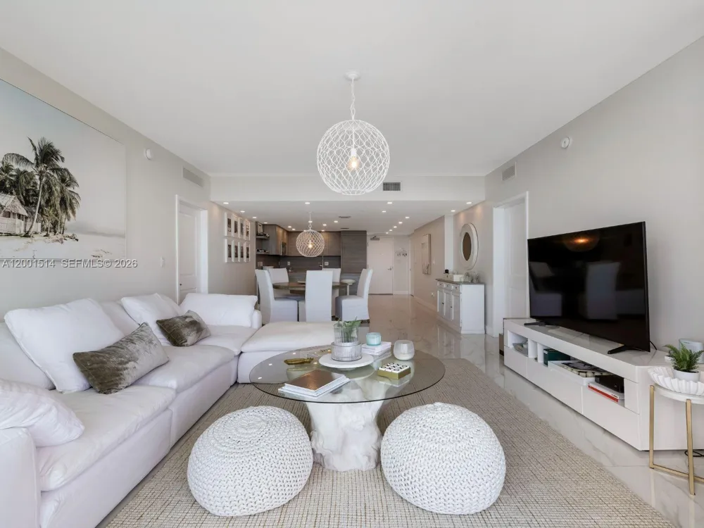 400 Sunny Isles Blvd #1416 Sunny Isles Beach, FL 33160