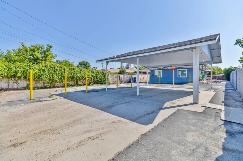 715 Faller Avenue Sanger, CA 93657