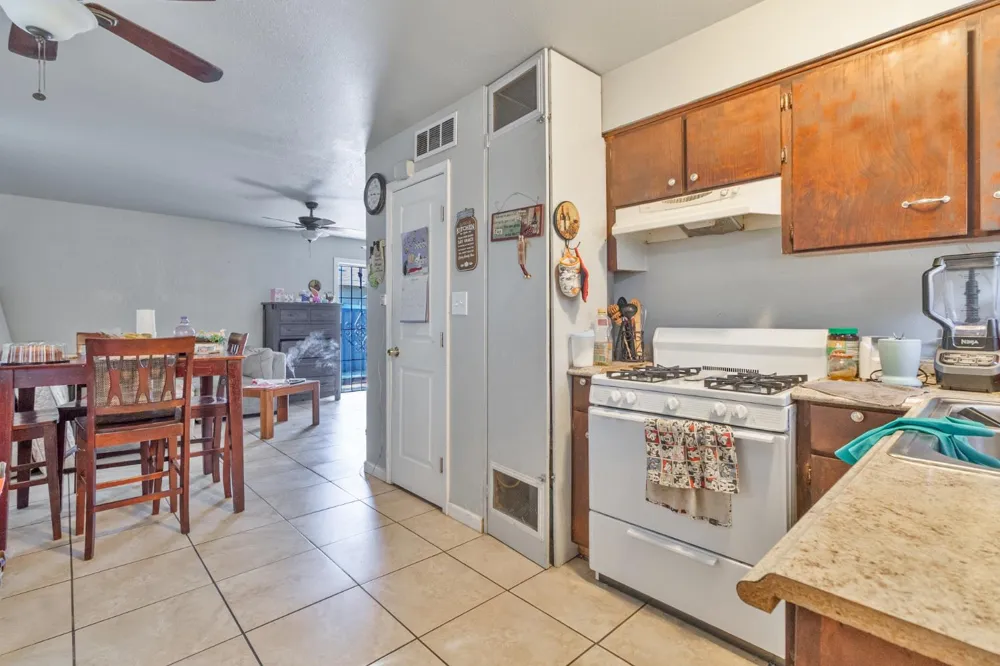 715 Faller Avenue Sanger, CA 93657