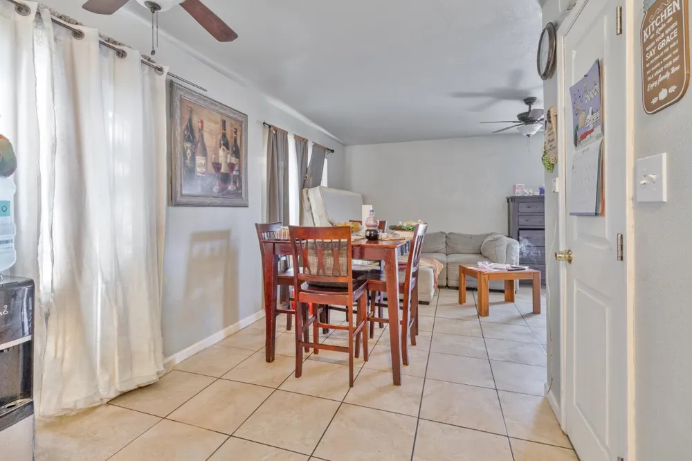 715 Faller Avenue Sanger, CA 93657