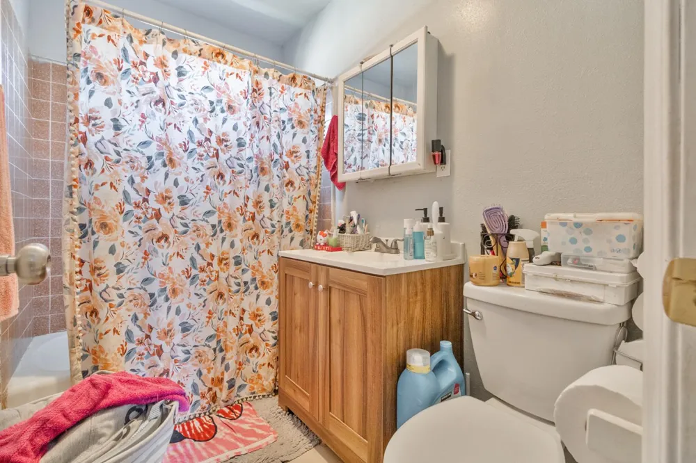715 Faller Avenue Sanger, CA 93657