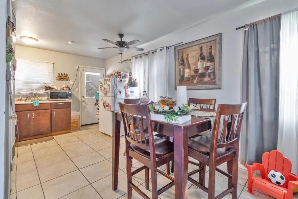 715 Faller Avenue Sanger, CA 93657