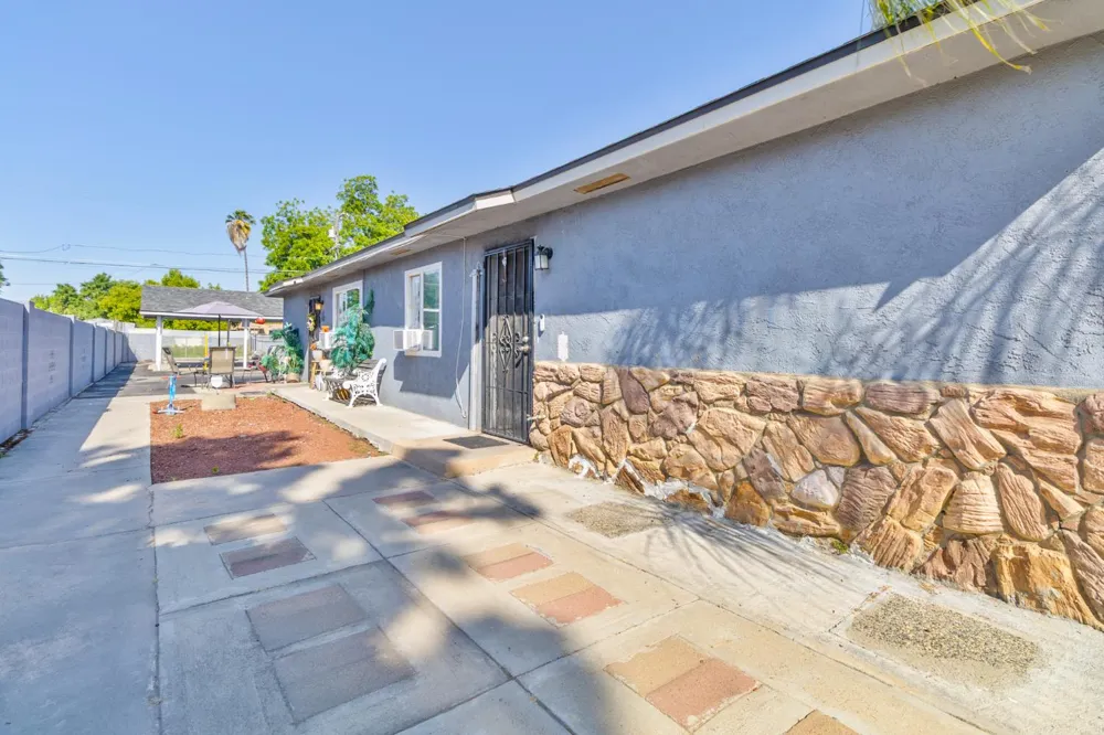 715 Faller Avenue Sanger, CA 93657