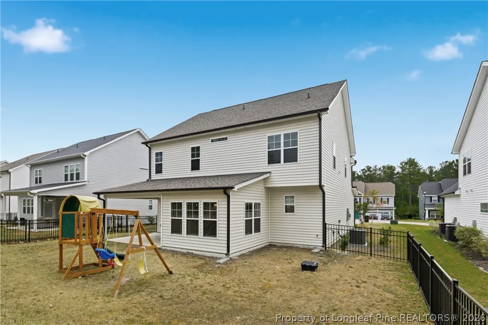 156 Kensington Drive Spring Lake, NC 28390