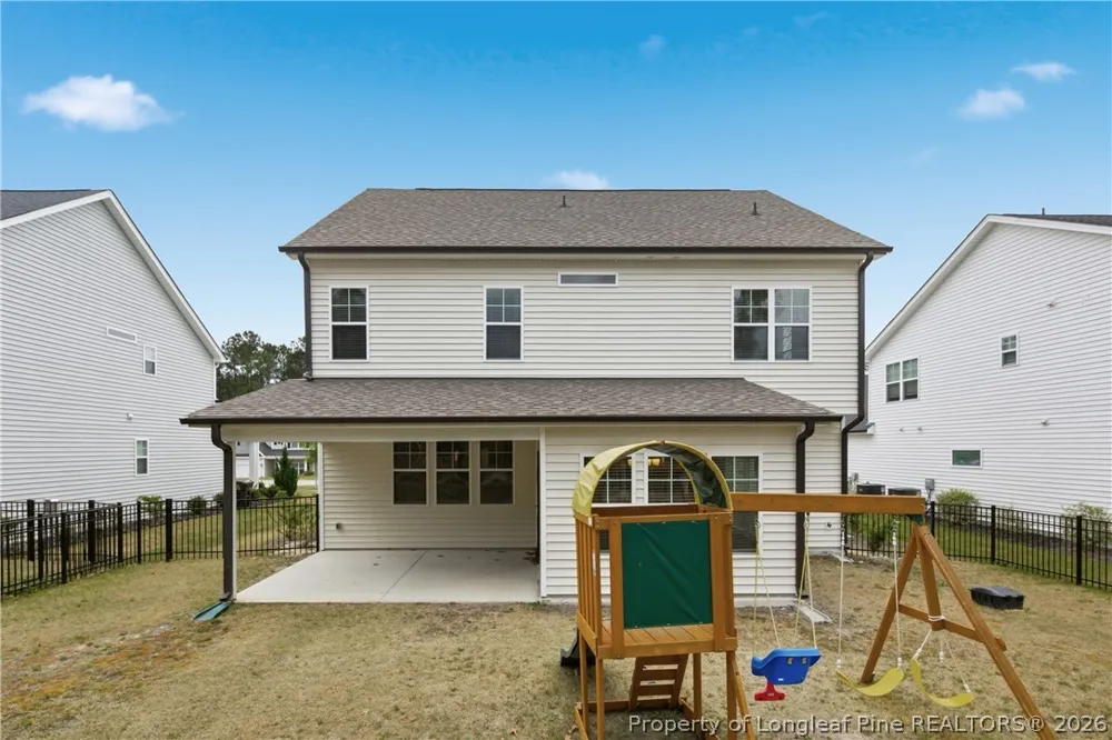 156 Kensington Drive Spring Lake, NC 28390